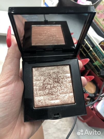 Хайлайтер Bobbi Brown