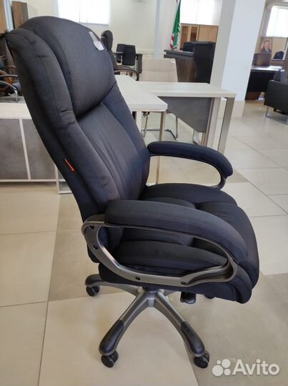 Кресло руководителя новое