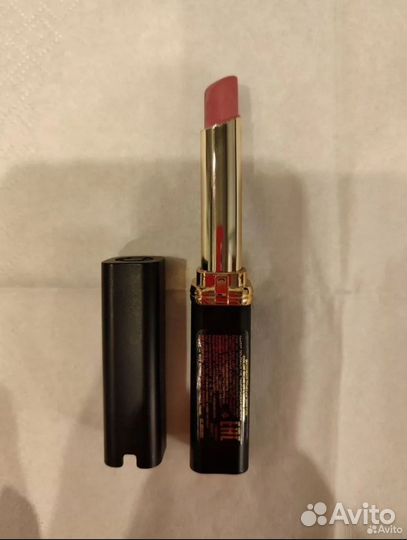 Помада Loreal soft mat