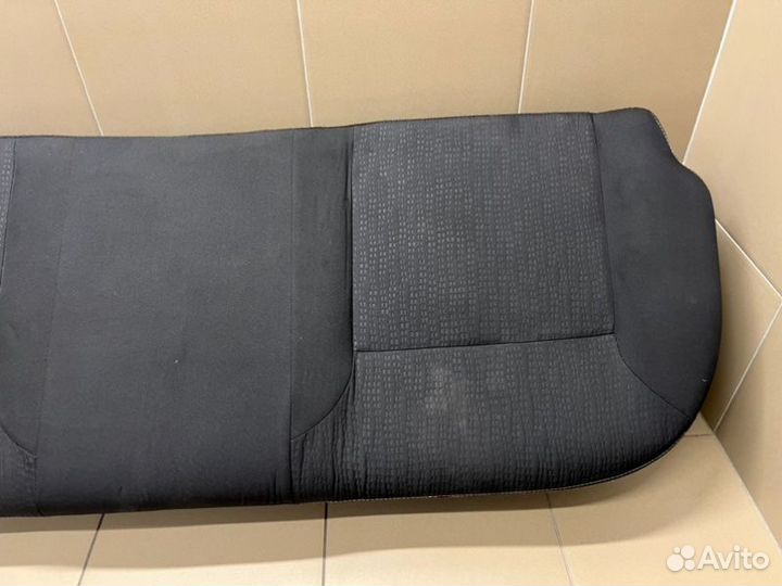Сиденье заднее Nissan Terrano 45Т.км 1.6 H4M 2017
