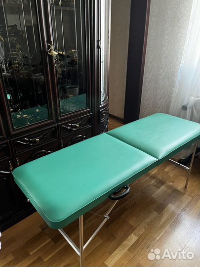 Массажный стол кушетка тату