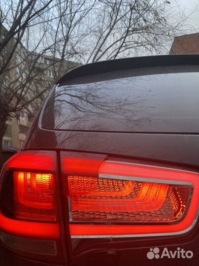 Фонарь Kia sportage III SL рейстайлинг