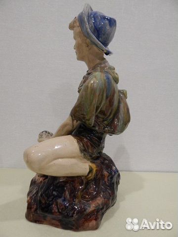 Юный Геолог H-42см.Майолика.Старая Гжель.Ярымбаш