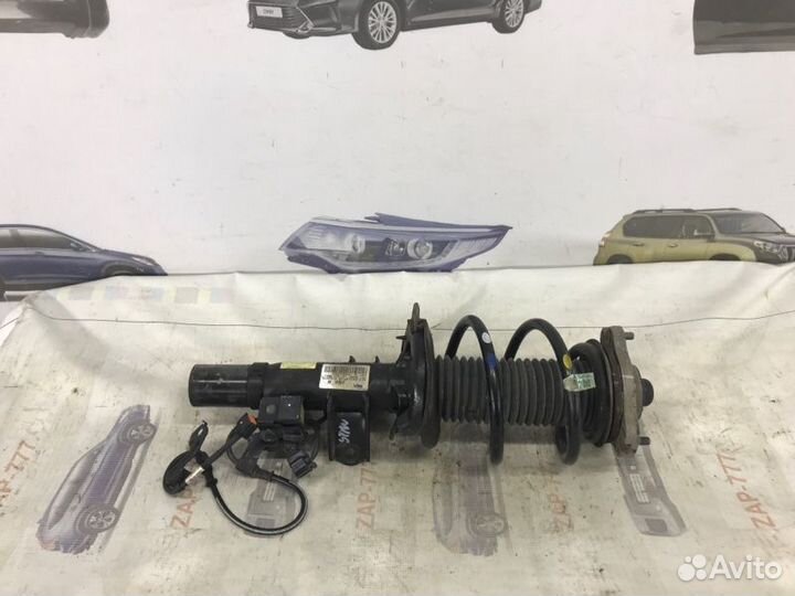 Стойка в сборе передняя правая Kia Stinger