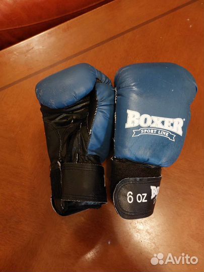 Боксерские перчатки Boxer