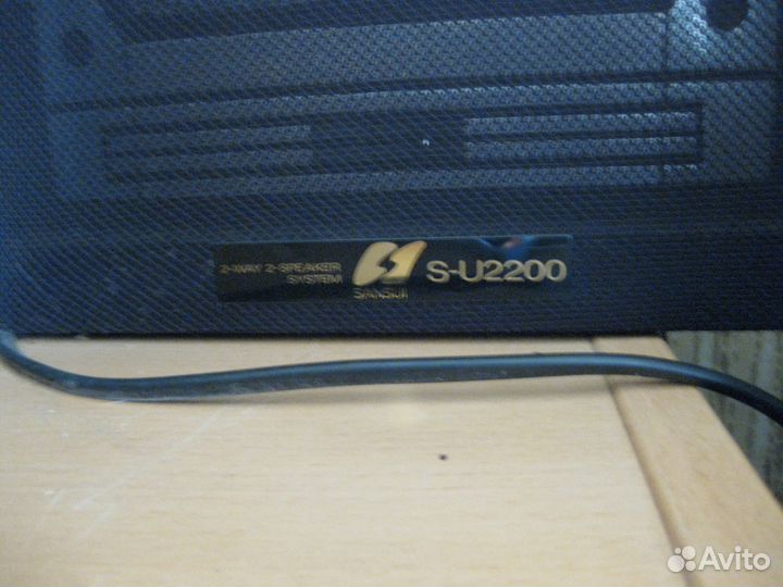 Музыкальныи центр sansui