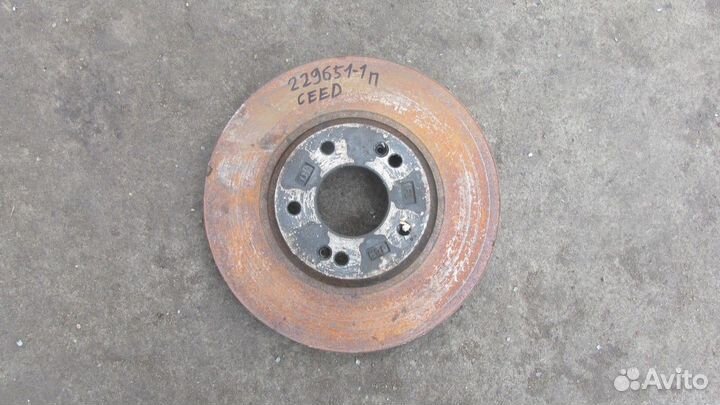 Диск тормозной передний