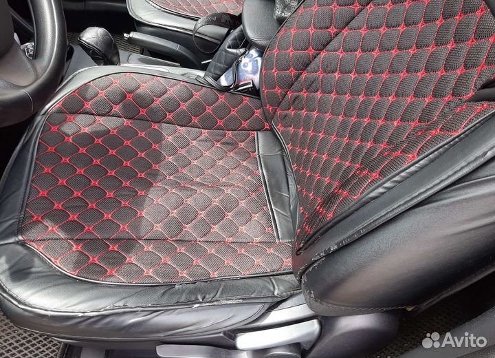 Чехлы на автомобильные сидения