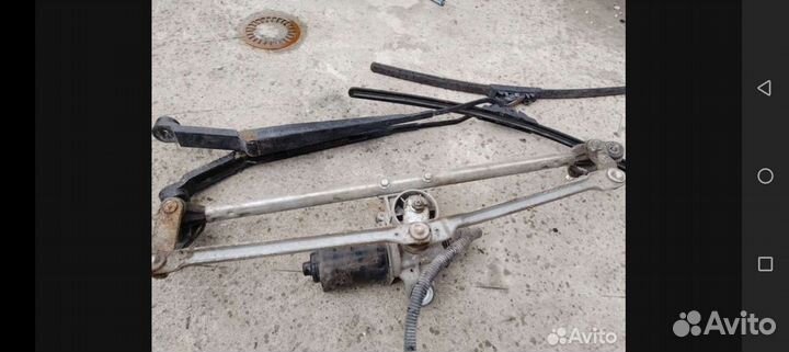 Механизм дворников на Шевроле Лачетти