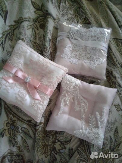 Подставки подушечки шкатулки для колец свадебные