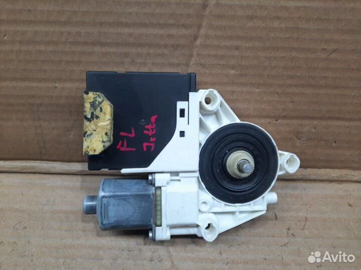 Мотор стеклоподъемника Volkswagen Jetta седан cthd