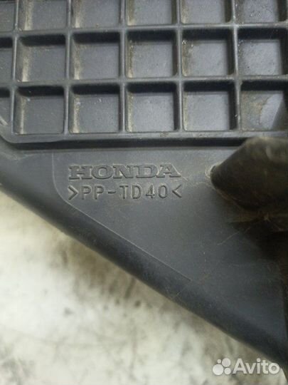 Корпус воздушного фильтра Honda Accord Vii N22A1