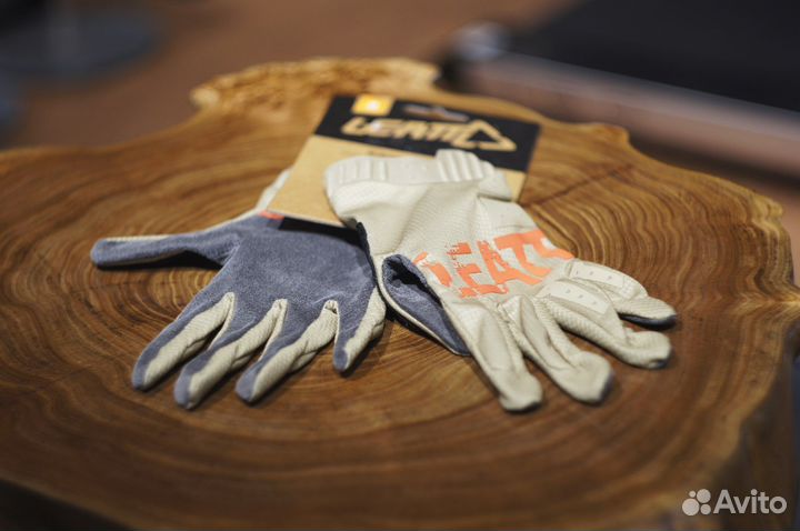 Вело Перчатки Leatt MTB 1.0 GripR новые размер М