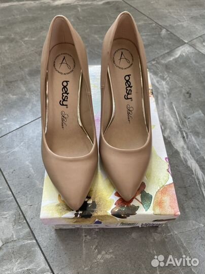 Туфли лодочки 35