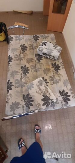 Химчистка мягкой мебели, уборка квартиры