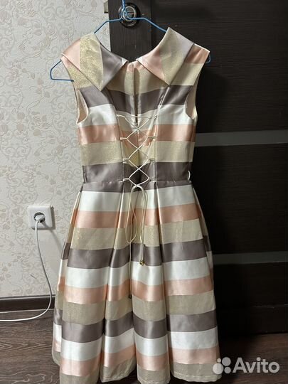 Платье нарядное