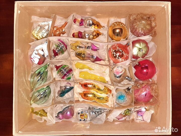 Набор ёлочных игрушек 1969 года (55 игрушек)