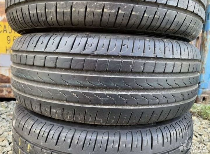 Pirelli P6 Four Seasons 205/55 R17 91