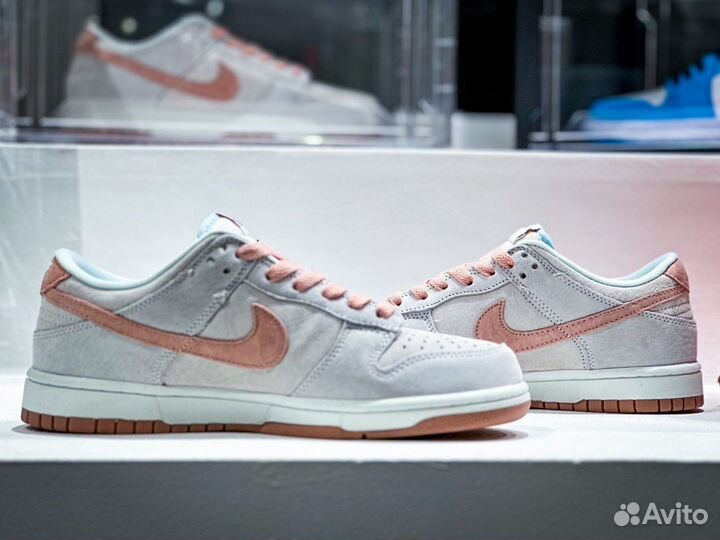 Nike Dunk Low Fossil Rose