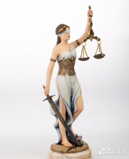 Статуэтка богиня Фемида / 28 см