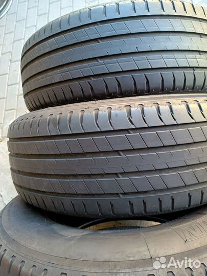 Michelin Latitude Sport 3 235/65 R17