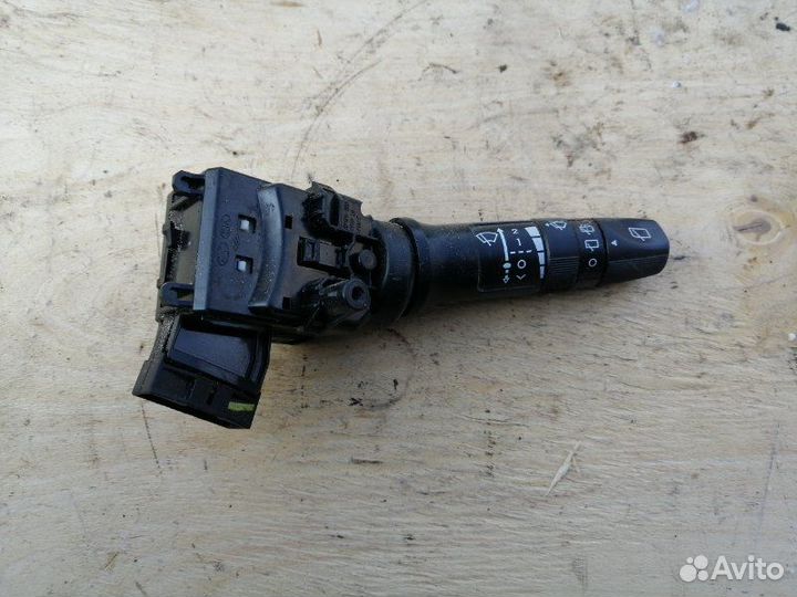 Подрулевой переключатель Hyundai Solaris G4FC 2012