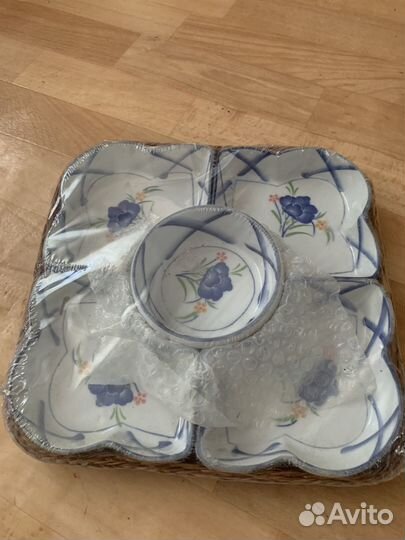 Менажница фарфоровая