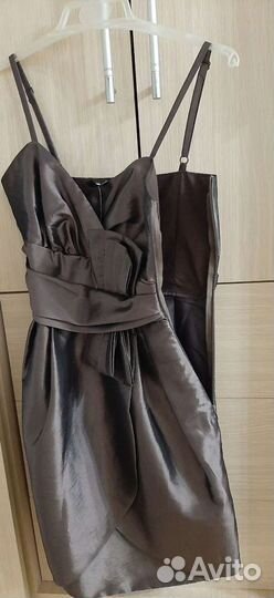 Платье для девочки новое