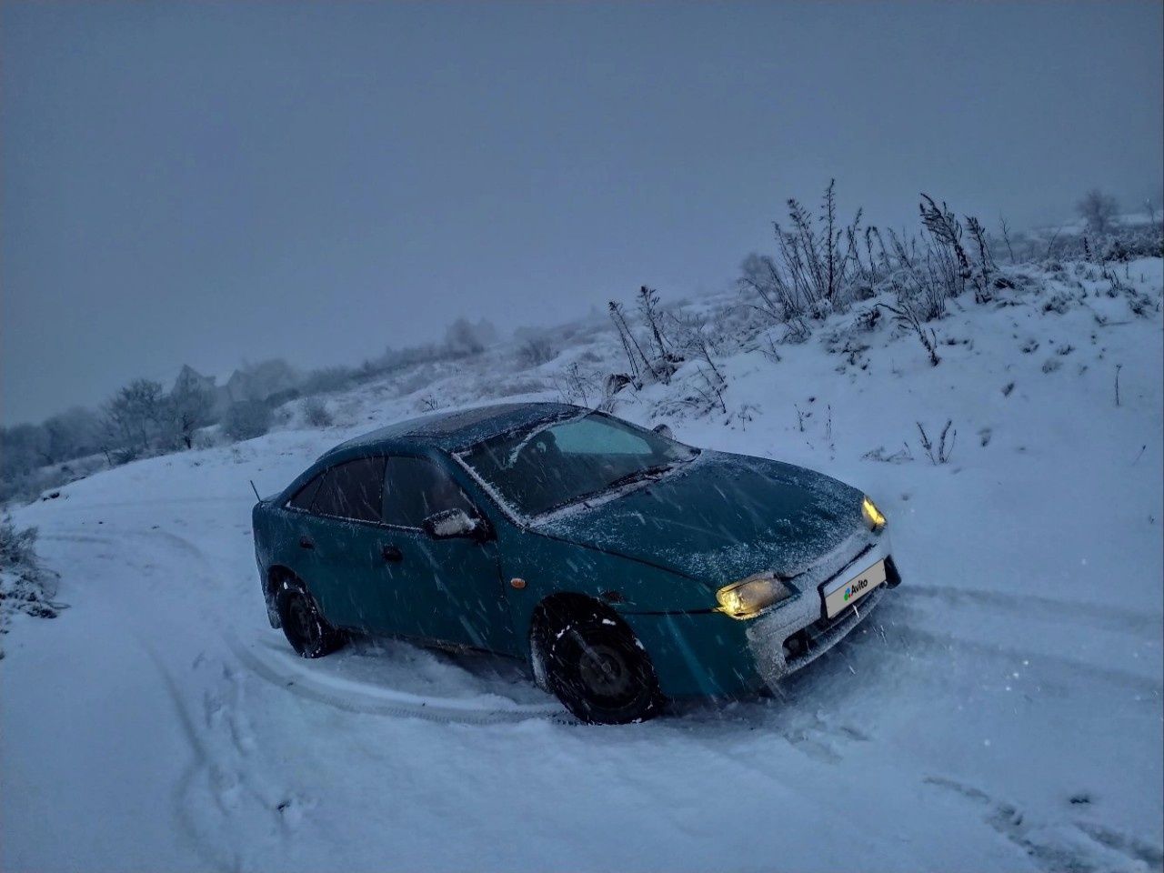 Mazda 323: фото владельца