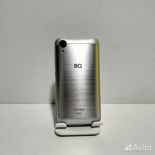 BQ 4072 Strike Mini, 8 ГБ