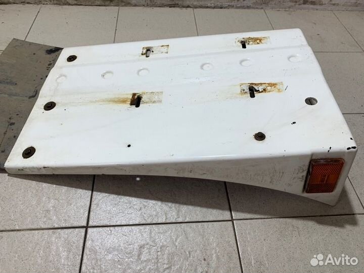 Крыло переднее левое задняя часть Камаз 5490 2018
