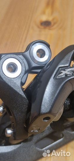 Задний переключатель Shimano XT M8000 SGS