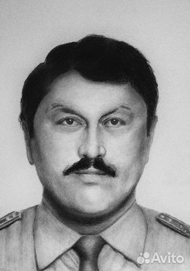 Портрет простым или угольным карандашом с фото