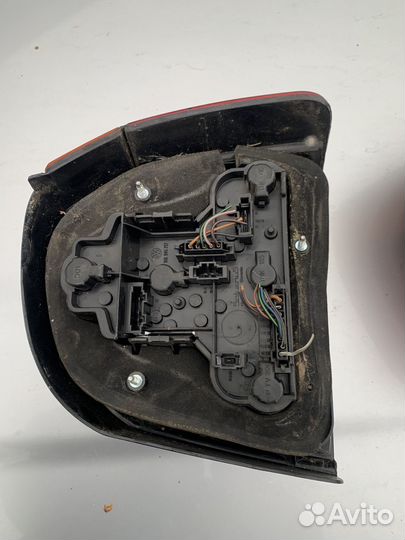 Фонарь гольф 3 задний L/R