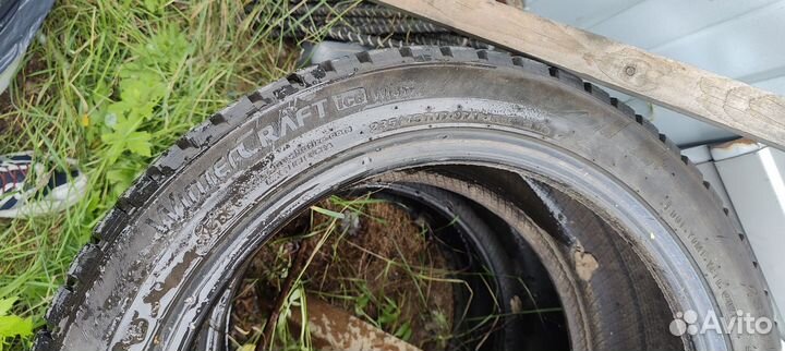 Kumho WinterCraft ice Wi31+ 235/45 R17