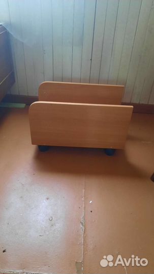 Подставка на колесах под системный блок Ролики