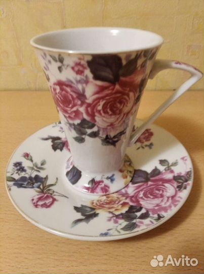 Чашка с блюдцем