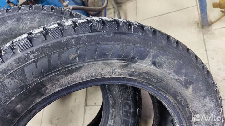 Michelin X-Ice North XIN3 215/65 R16