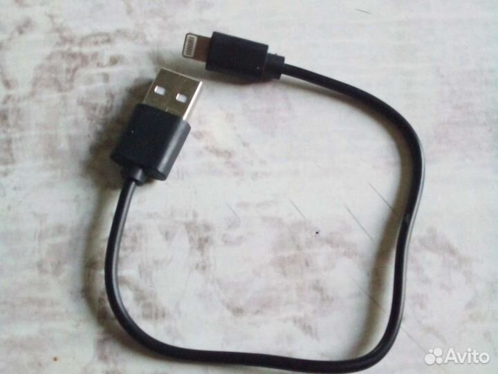 Беспроводные наушники с зарядным кейсом TFN airjam