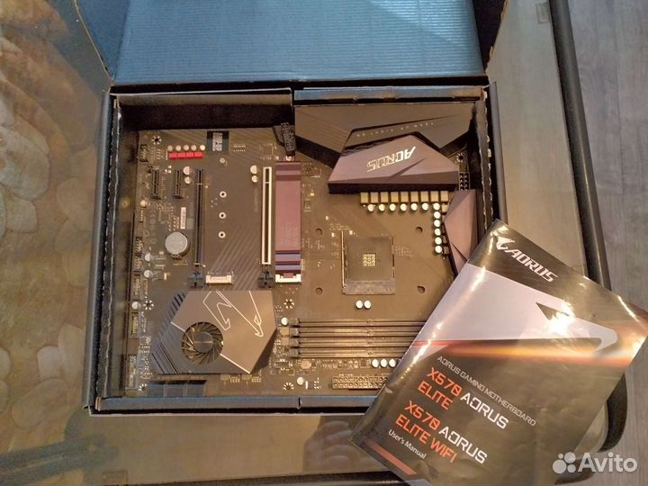 Gigabyte X570 aorus elite