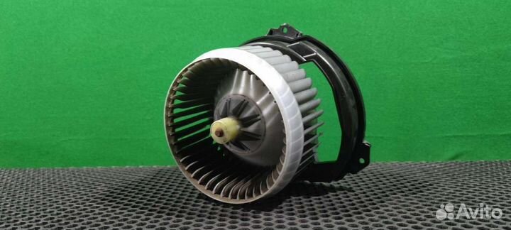 Моторчик печки Jeep Cherokee KL 2014