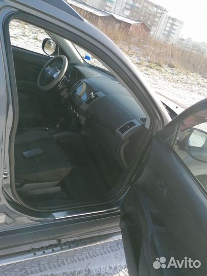 Mitsubishi Outlander 2.0 CVT, 2011, 223 717 км