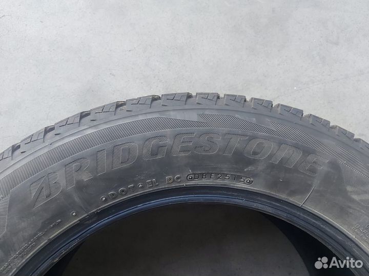 Bridgestone Blizzak DM-V2 235/60 R18