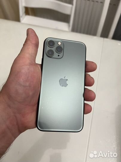 iPhone 11 Pro, 64 ГБ