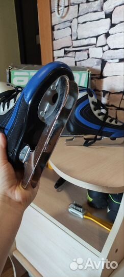 Детские коньки