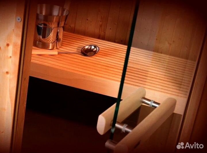 Стеклянная дверь в парилку