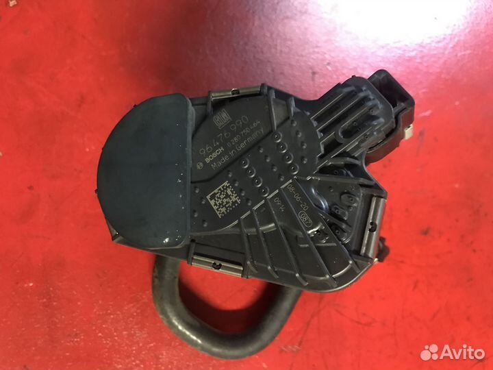 Дроссельная заслонка Chevrolet Aveo T250 F14D4