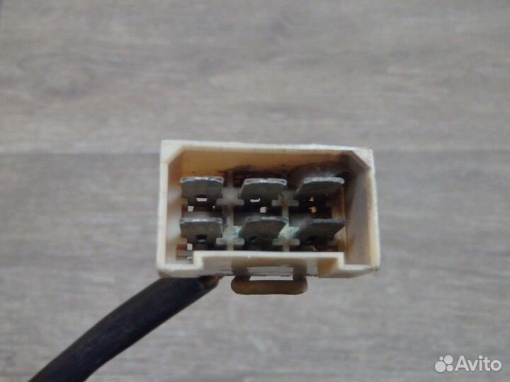 Моторчик (электродвигатель) стеклоочистителя перед