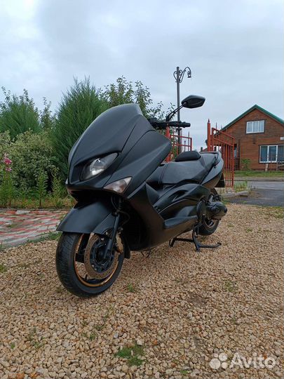 Yamaha T-max 500