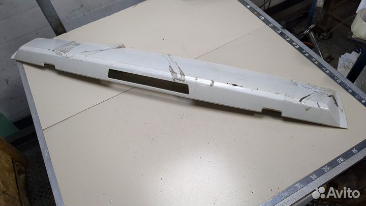 Спойлер Infiniti QX56, 2008